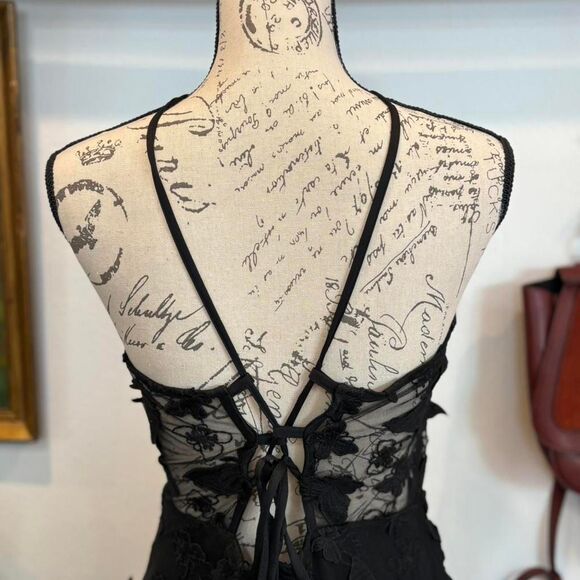 NWT Black Butterfly Lace Mesh Maxi Dress Strappy Back Medium - Picture 6 of 7